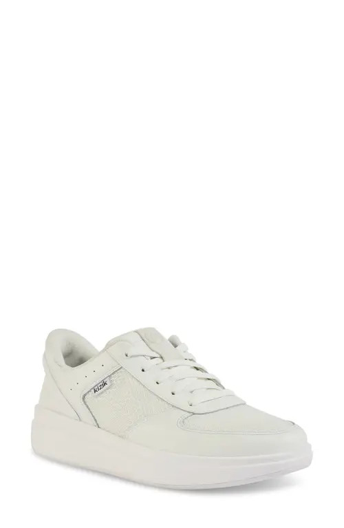 Kizik Brisbane Hands-Free Sneaker in White at Nordstrom, Size 7.5 | Nordstrom