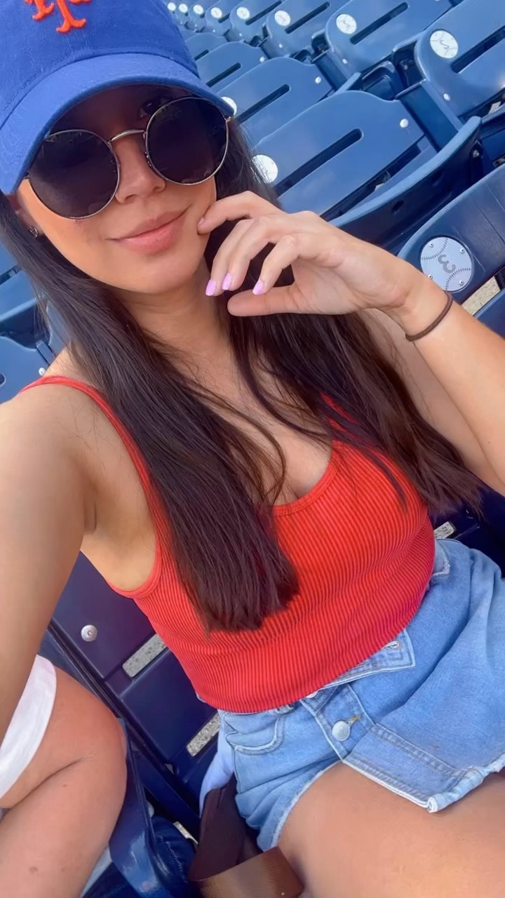 Game day ready! 🧢⚾ Loving this effortless sporty chic look. Perfect for cheering on your team in style. Find outfit details on Like to Know It! #GameDayStyle #SportyChic"

#LTKFindsUnder50 #LTKStyleTip #LTKTravel