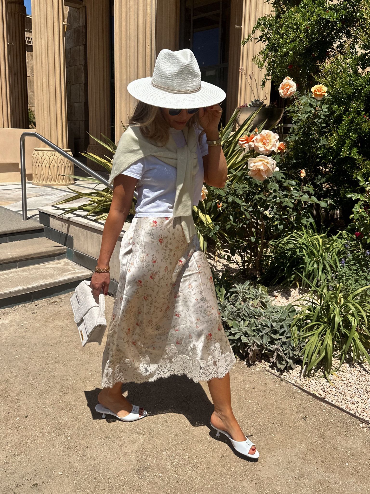 Spring Napa outfit idea 


#LTKSeasonal #LTKstyletip