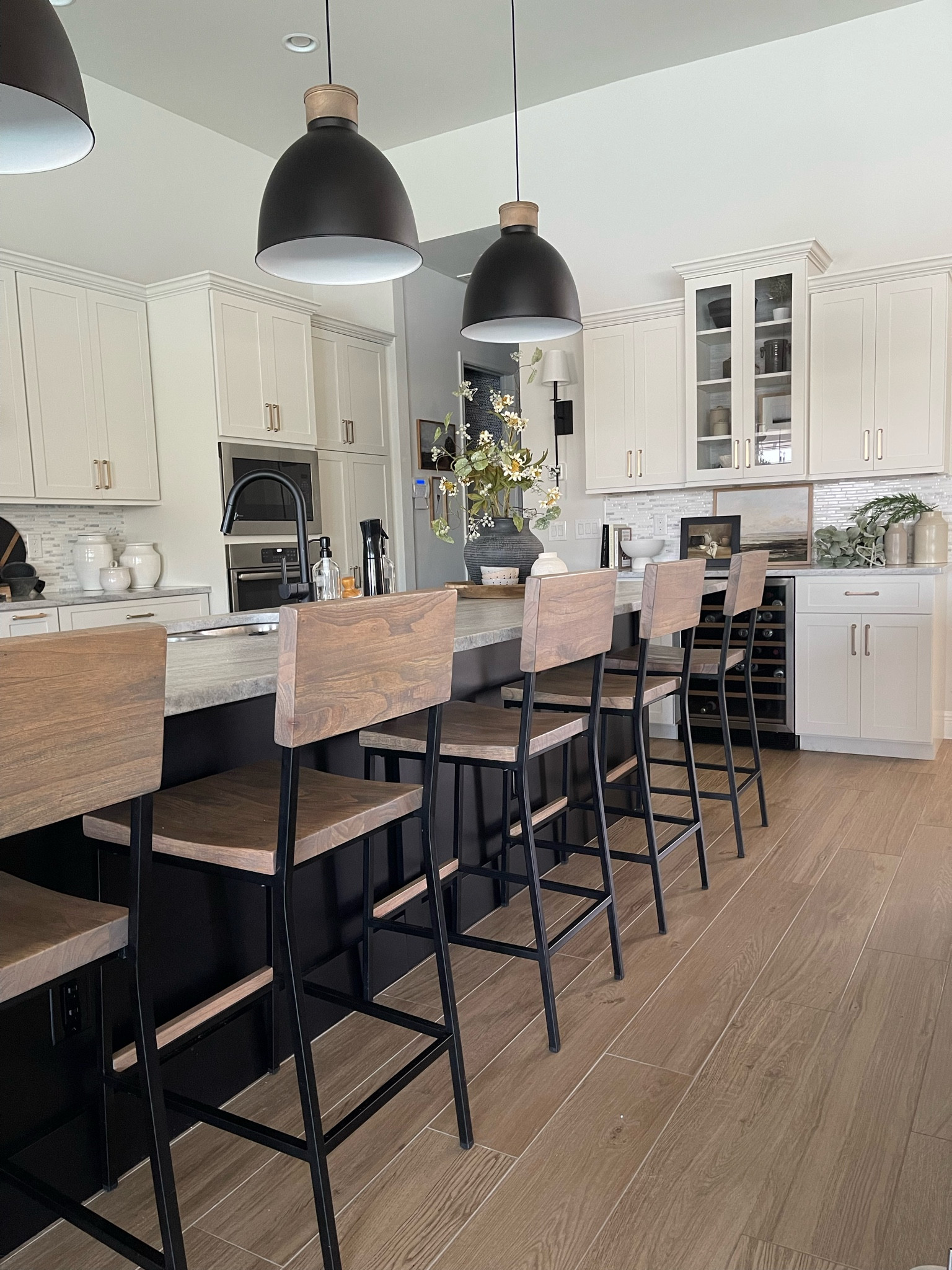 Counter Stools
Barstools, black pendants, kitchen island pendants
#target #wayfair

#LTKSeasonal #LTKhome
