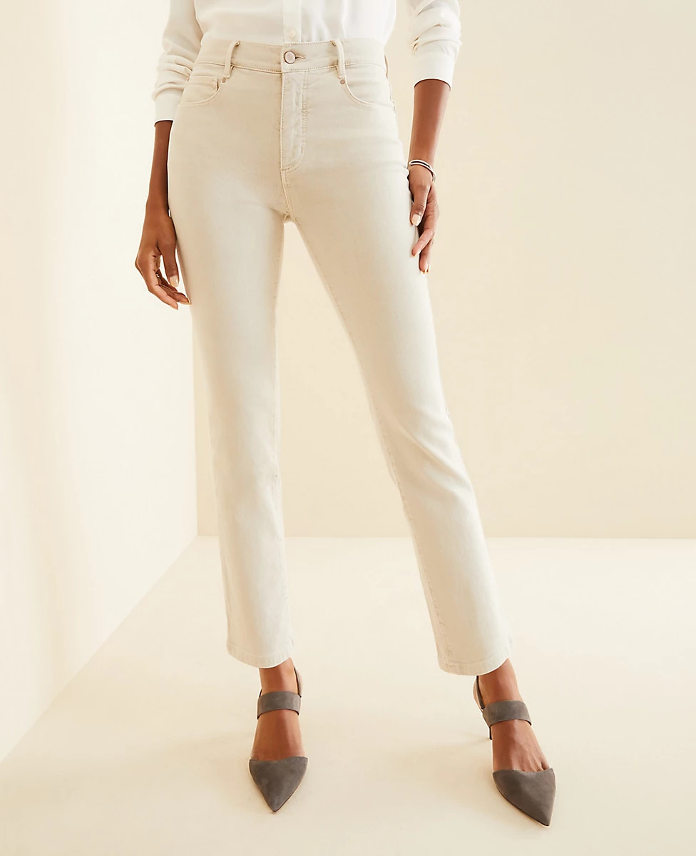 Sculpting Pockets High Rise Straight Leg Jeans in Sky Grey | Ann Taylor (US)
