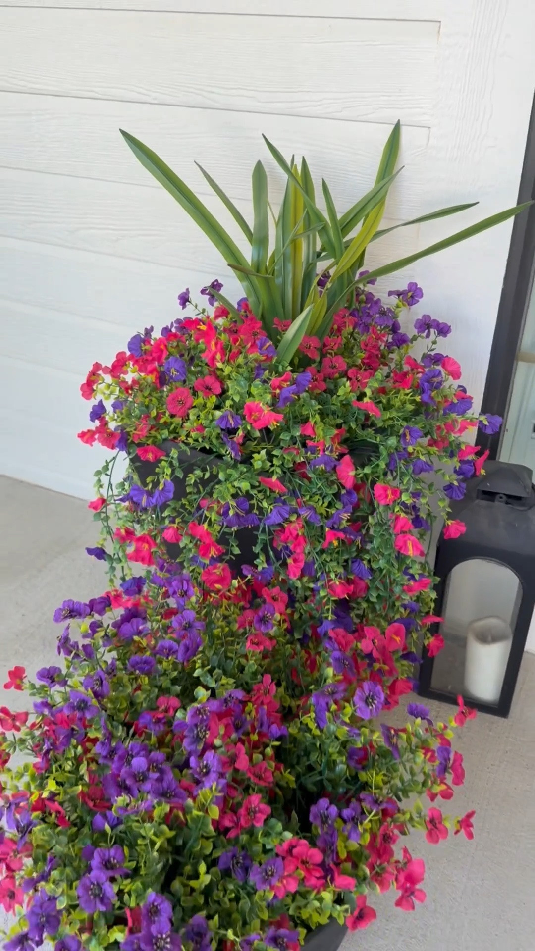 An easy front porch refresh with faux flowers!

#LTKHome #LTKOver40 #LTKSeasonal