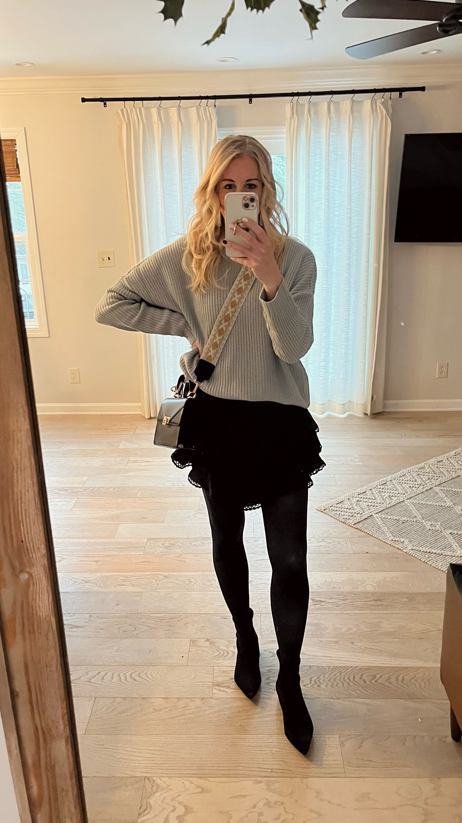 Finally have a moment to post my Christmas Eve outfit  

#LTKSeasonal #LTKHoliday #LTKStyleTip