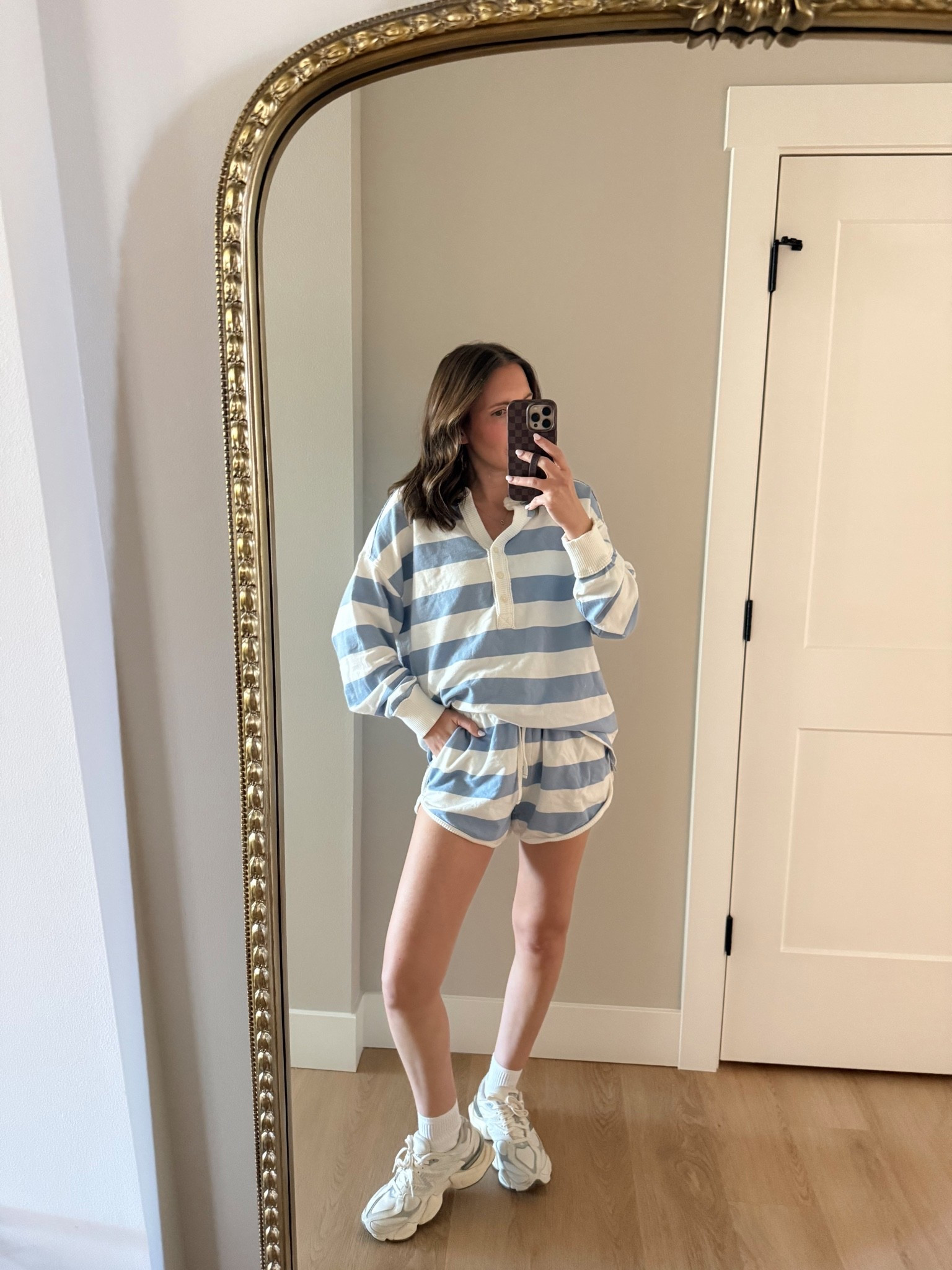 Today’s set is on sale! 

Wearing a small top and small shorts

Summer style, matching set, aerie finds, what I’m wearing, loungewear