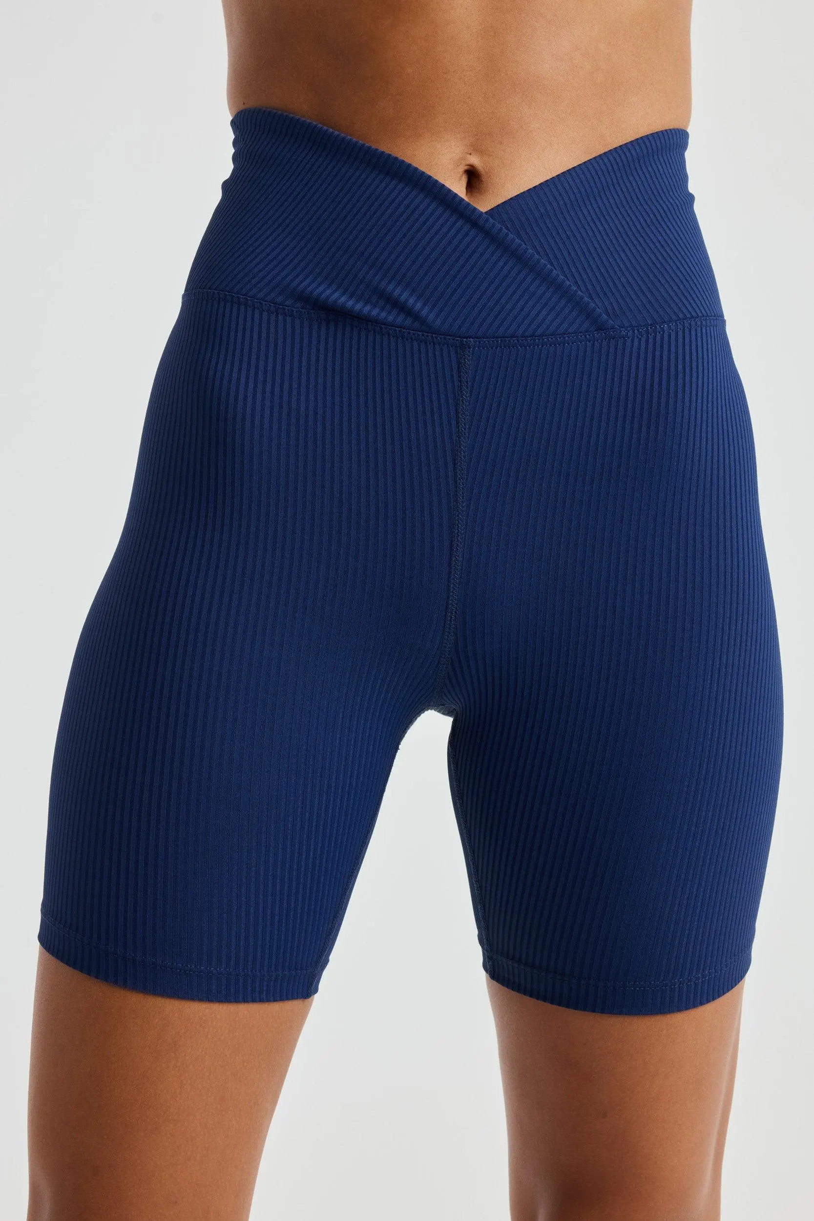 Ribbed Veronica Legging | Year of Ours