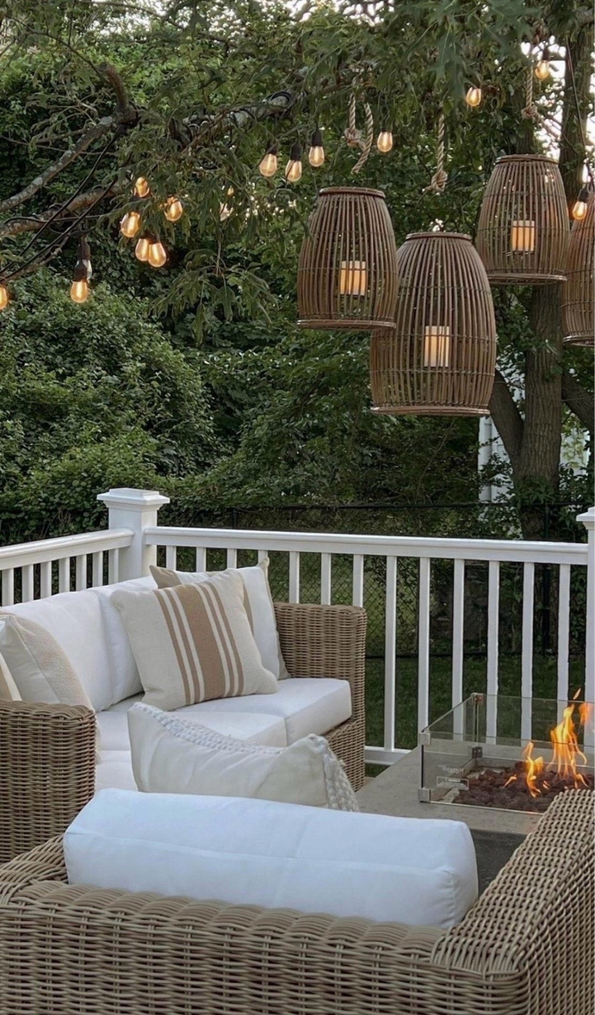 Porch decor for family time and entertaining ✨ home decor inspo

#LTKHome #LTKSeasonal #LTKOver40