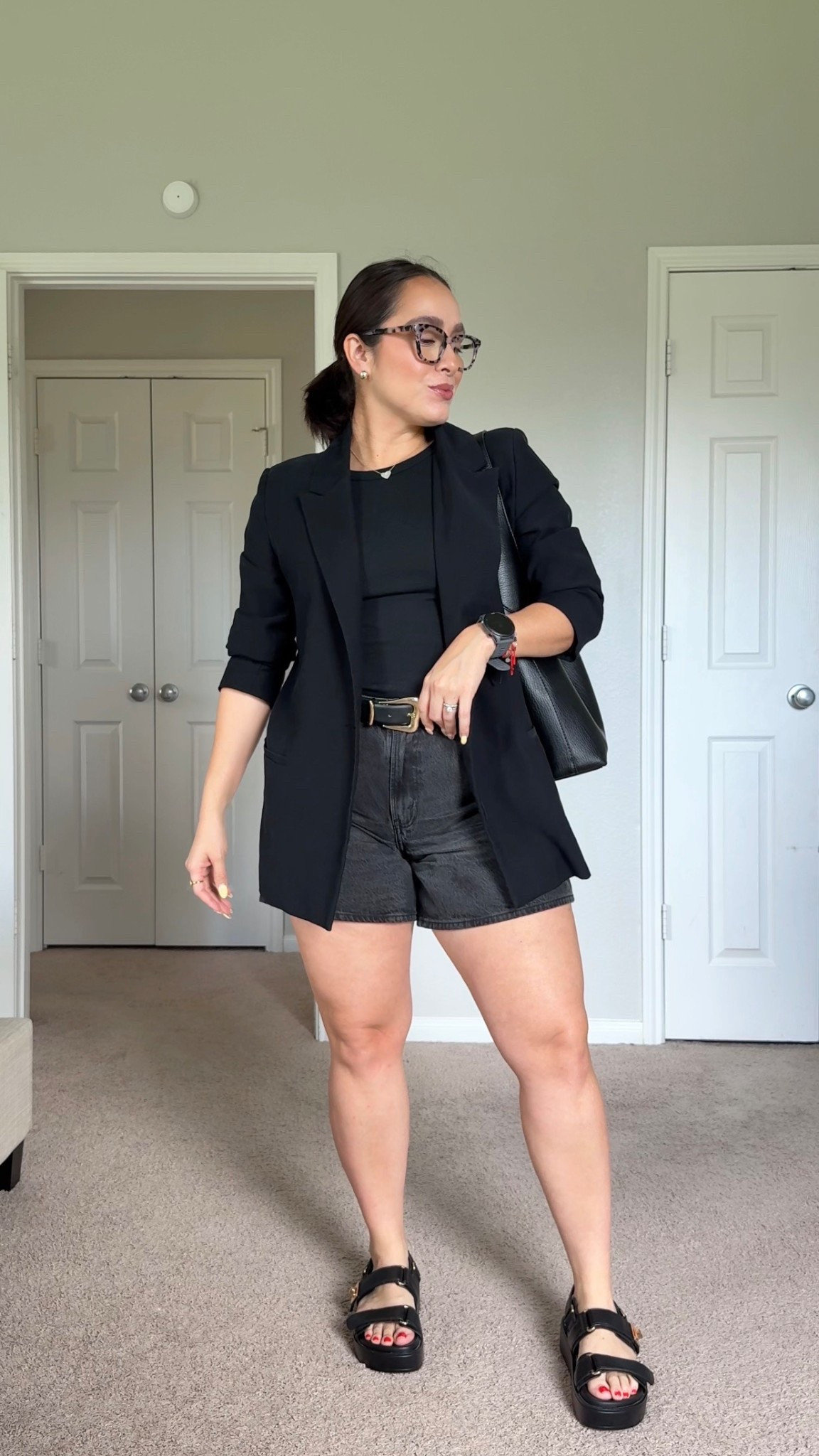 Monochromatic outfit idea. 



#LTKPetite #LTKgrwm #LTKootd