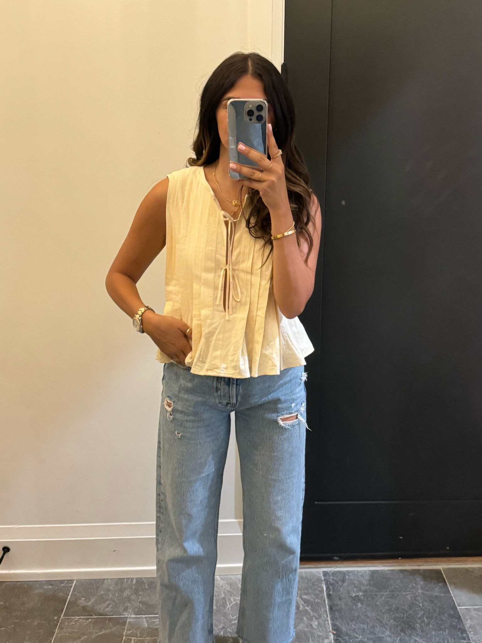 Top: medium
Jeans: 27

Dressupbuttercup.com
#dressupbuttercup 

#LTKFindsUnder50 #LTKFindsUnder100 #LTKStyleTip