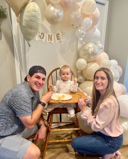 Our little girl turns ONE today! 🎉🎉 I can’t believe a whole year has gone by already! 😩 Time flies is an understatement! As I type this post I realize my baby just turned into a “toddler” 🥹🥹 


First birthday, balloon, balloon garland, baby, toddler, family

#LTKfamily #LTKkids #LTKbaby