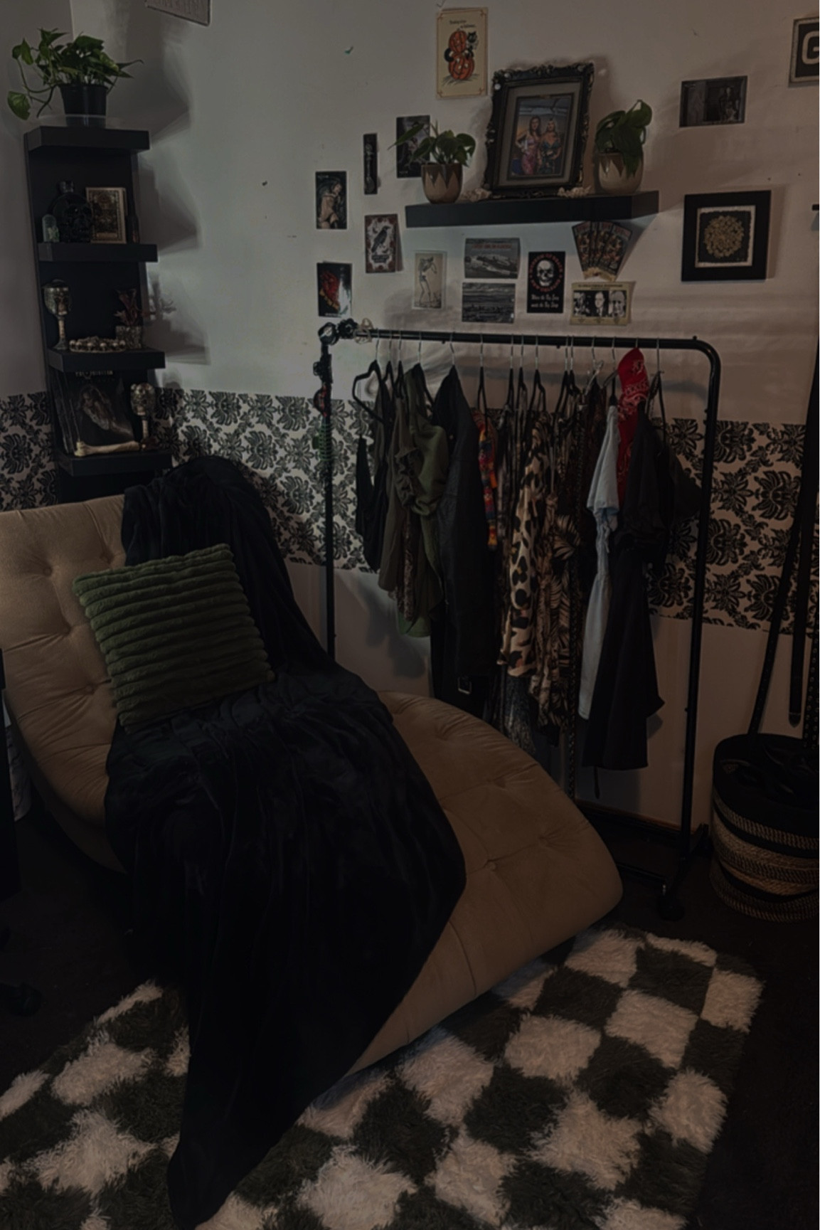 New vanity room, who dissss

#LTKcanada #LTKcasa #LTKspring