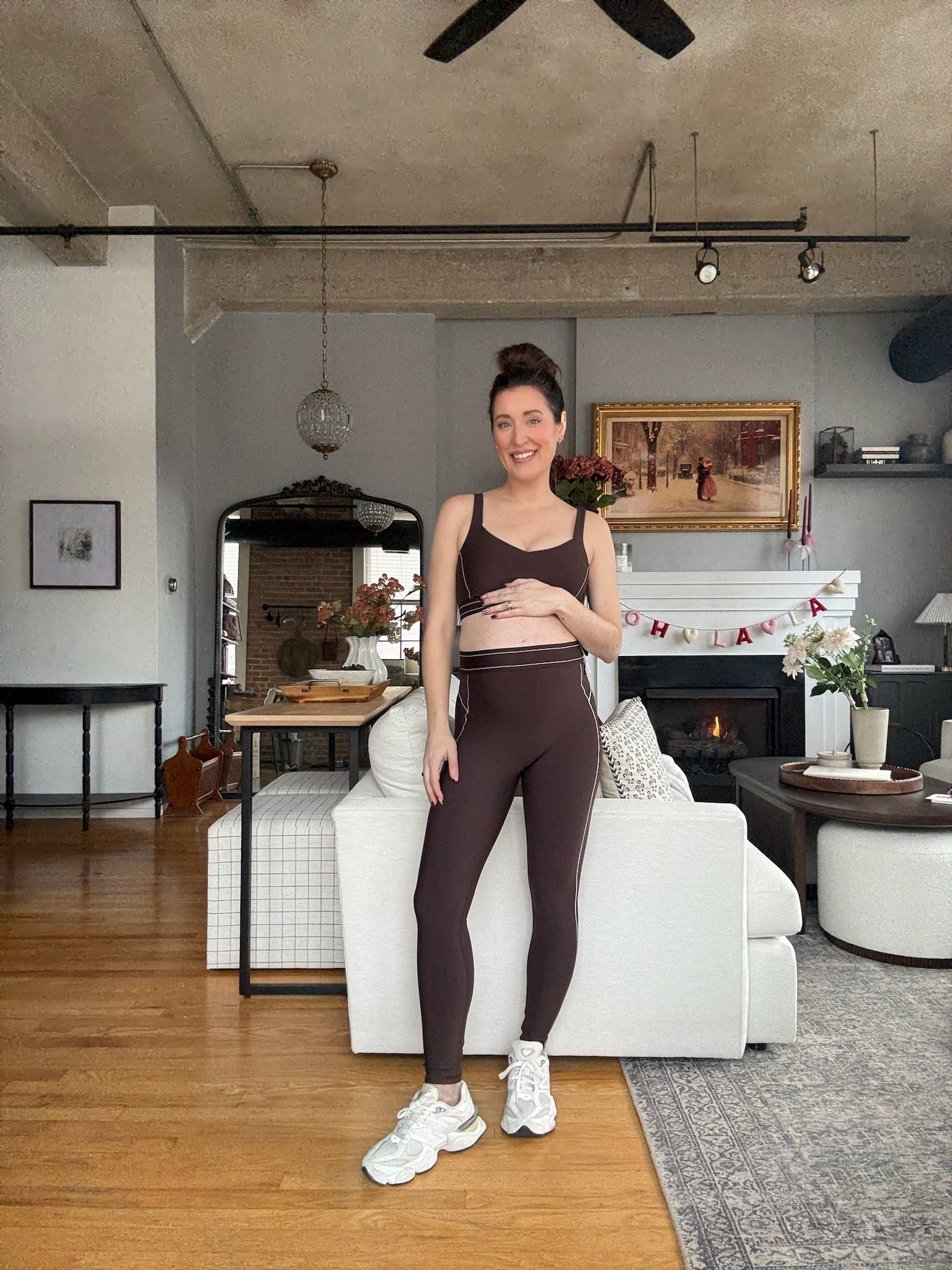 Obsessed with these new YPB leggings and sports bra from Abercrombie. The brown color and the contrast stitching detail is so good. This is not maternity but is bump friendly! The sports bra is padded. Sized up to a M in both 

#LTKActive #LTKBump #LTKmomlife