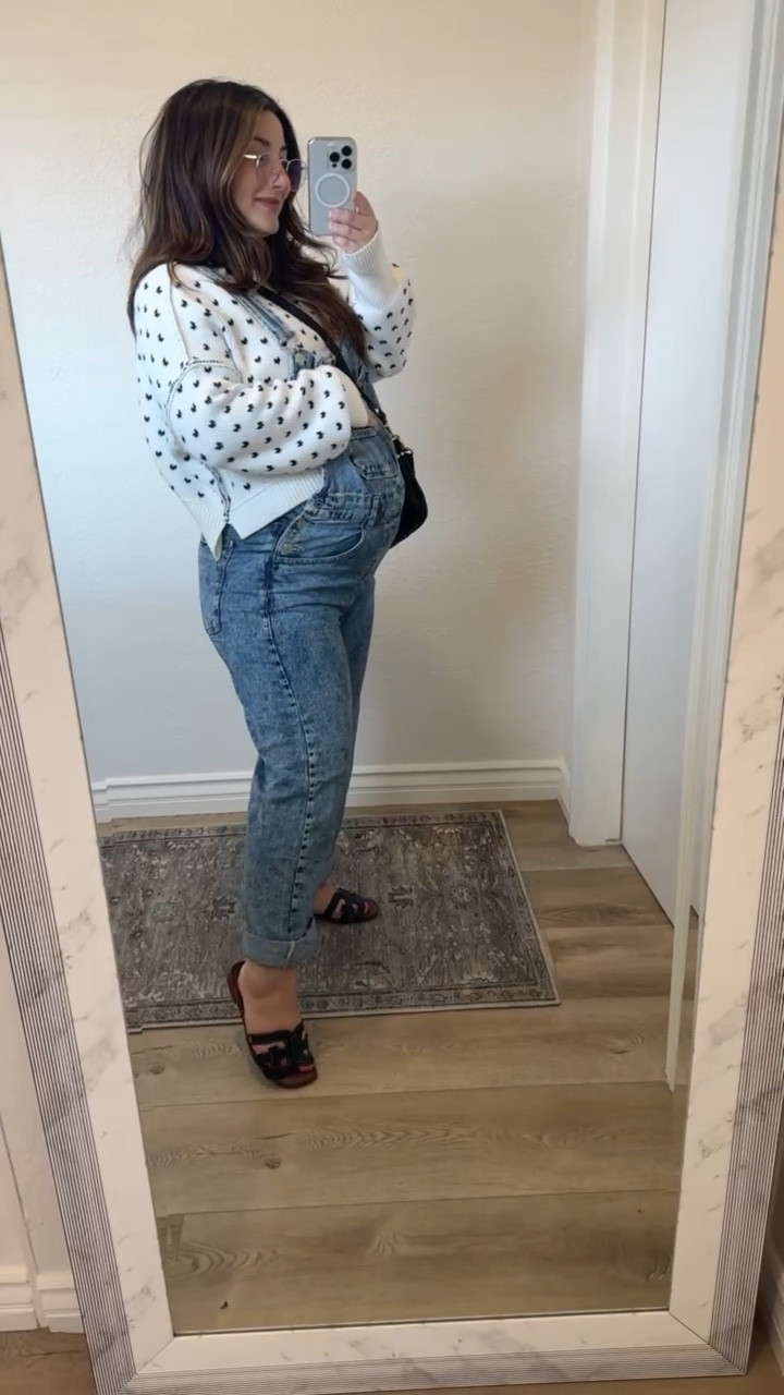 These overalls are SO good! I’m 34 weeks pregnant and I love how stylish they make me look! Definitely a cute maternity outfit! 

Wearing a size medium 
Petite and bump friendly! 

Best denim overalls, petite fashion, maternity fashion, trends 

#LTKBaby #LTKStyleTip #LTKBump