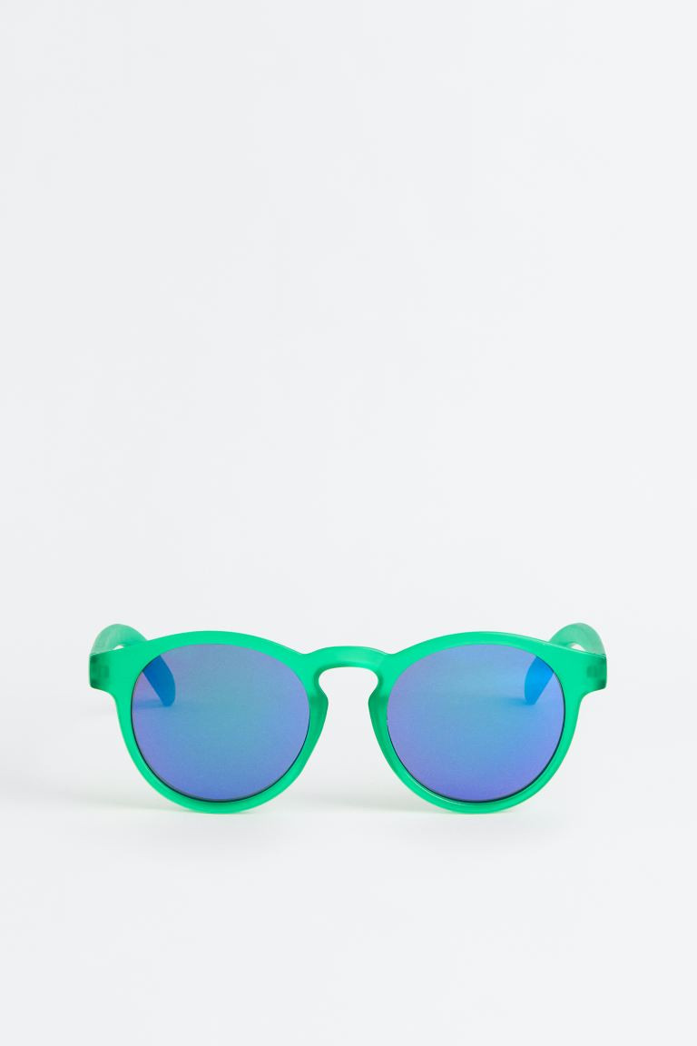 Sunglasses | H&M (US + CA)