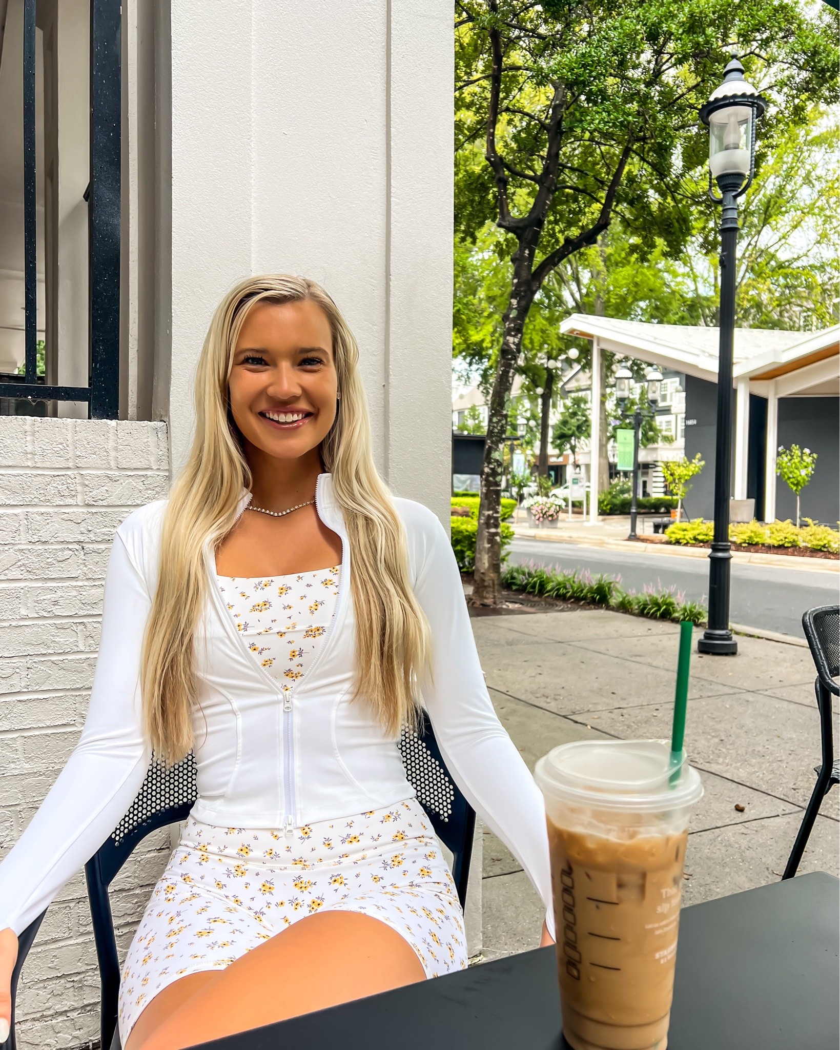 My new favorite set🌼🤍

Top: size small | fits tts or size up one
Jacket: size medium | runs small, size up one or two
Shorts: size medium | fits tts or size up one (I also them in small)

Astoria Activewear, athletic wear, athletic clothes, workout clothes, workout outfit, matching sets, sports bra, biker shorts, & jacket

#LTKFindsUnder100 #LTKActive #LTKStyleTip