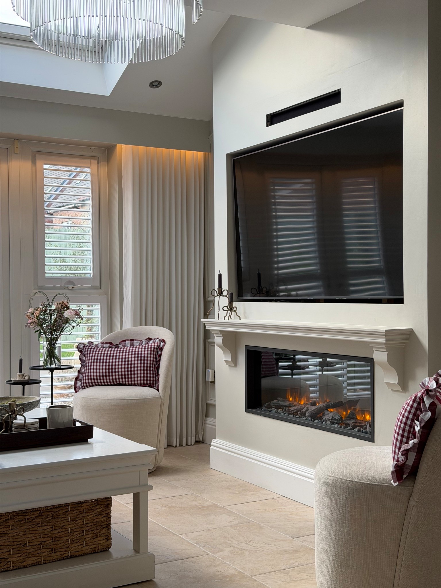 the mantel was the perfect addition to our home 🤍

#LTKhome #LTKstyletip #LTKuk