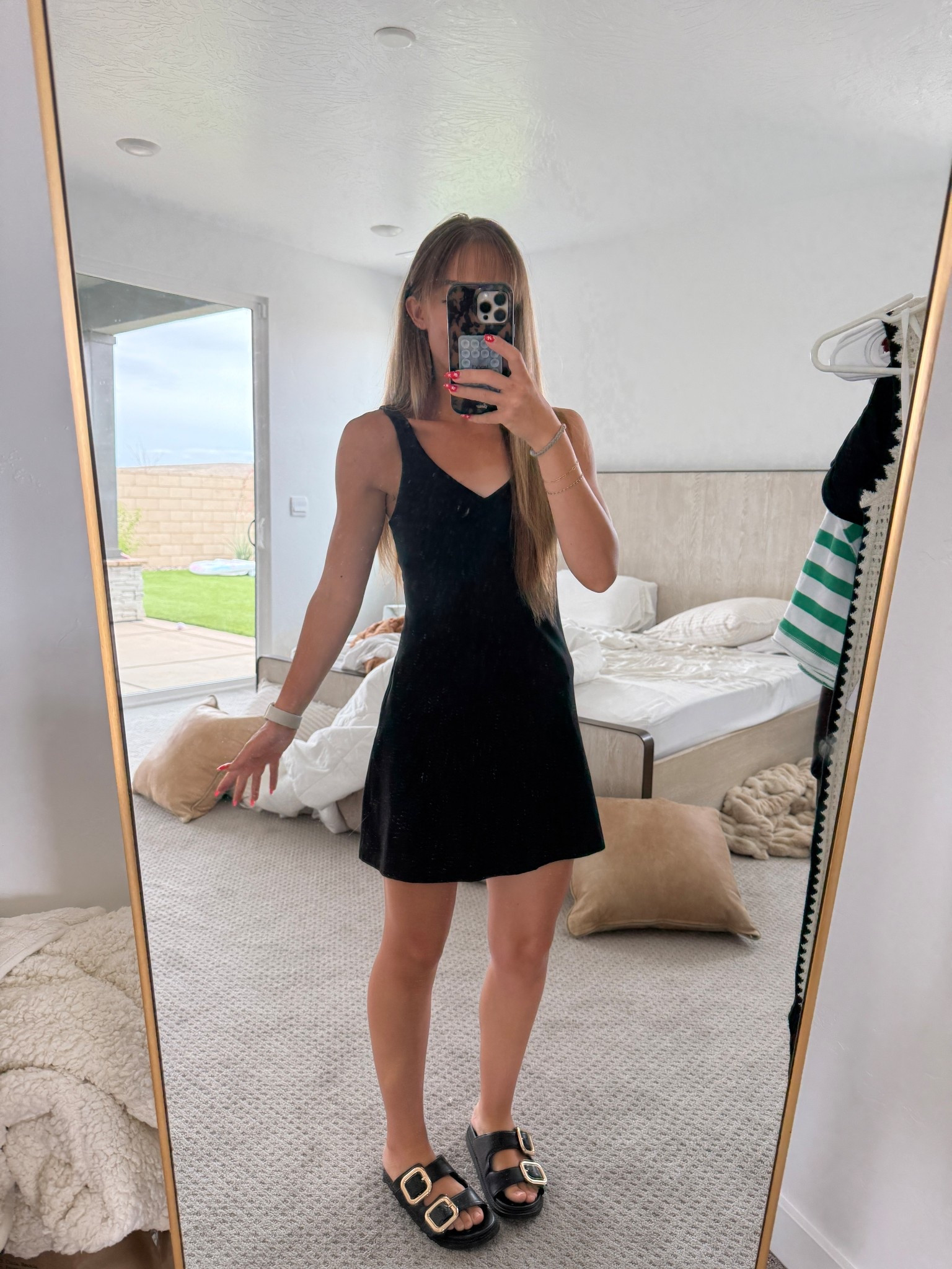 Wearing a size 4! Size up! 