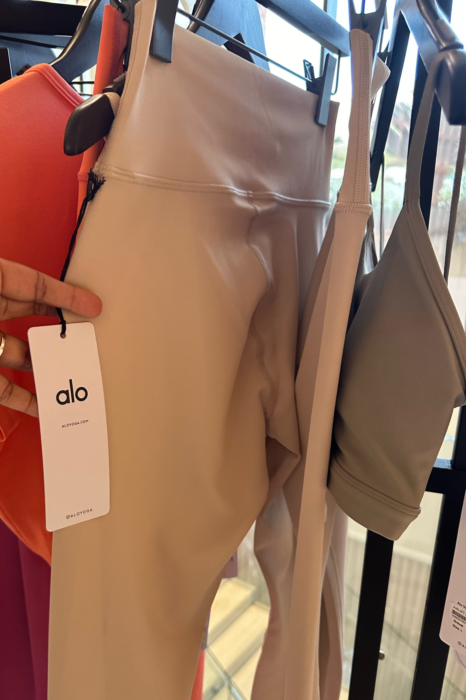 Alo 7/8 airlift sets are so soft and silky and there are so many colors to choose from.
#alo
#yogasets

#LTKfitness #LTKVideo #LTKstyletip