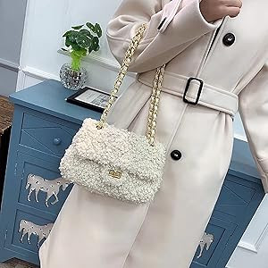 Women Plush Shoulder Bag Fashion Fluffy Crossbody Purse Soft Warm Shopping Dating Bag with Adjust... | Amazon (US)