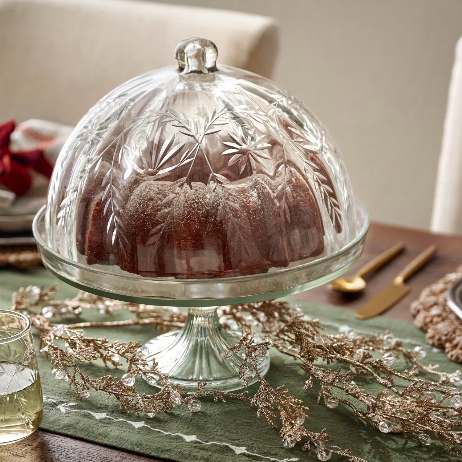 Vivian Cut Glass Cake Stand | Magnolia
