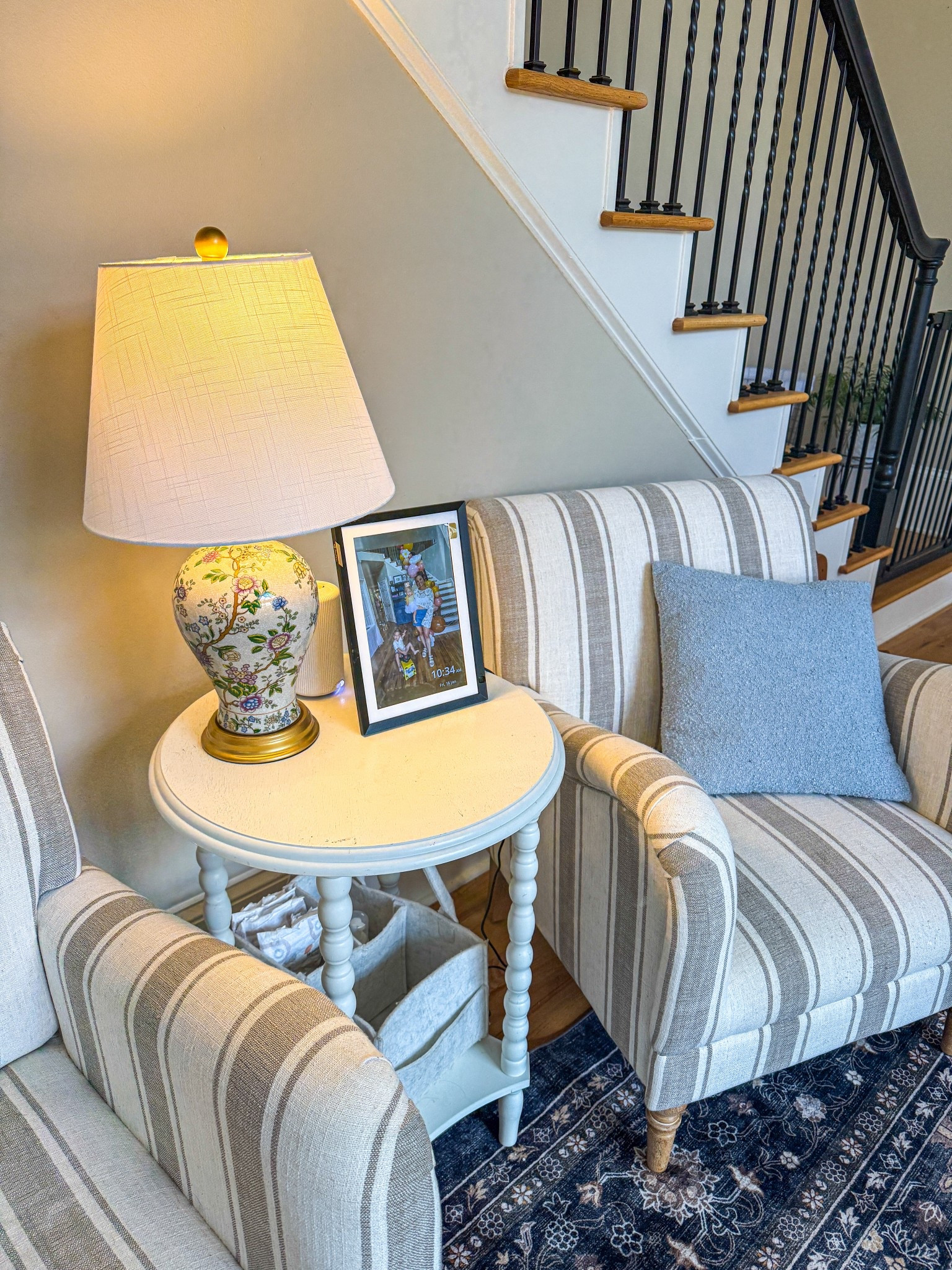 My fave chairs and lamp!

#LTKHome