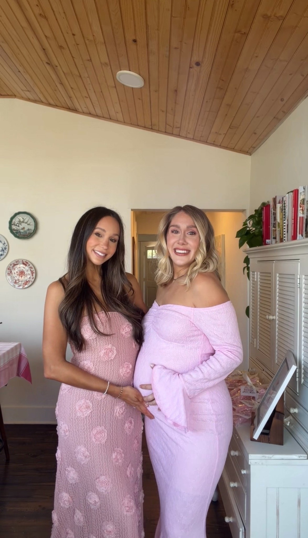 Pink baby shower dress! 

Pink baby shower dress baby shower girl baby shower outfit 

#LTKBaby #LTKgrwm