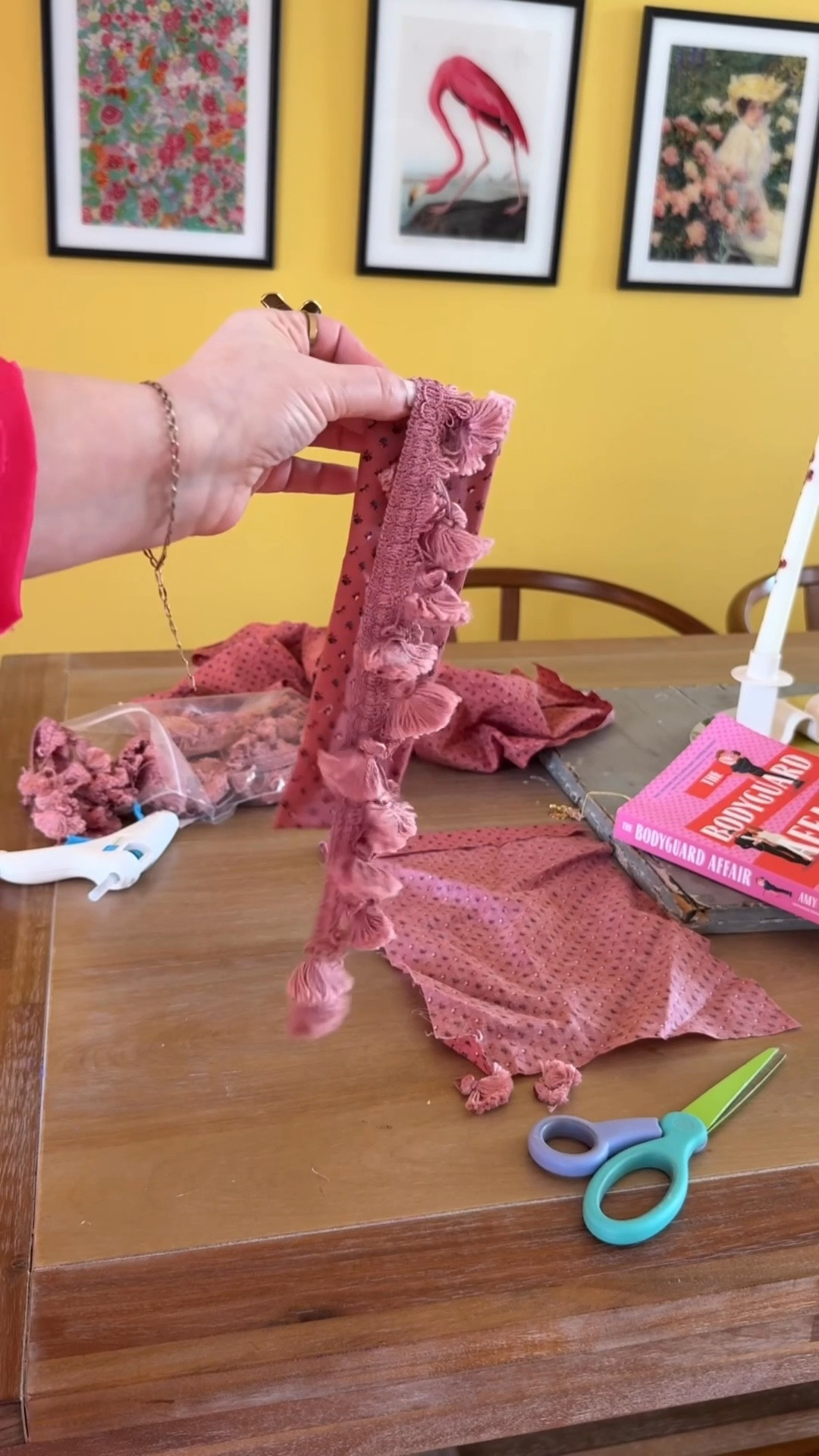 All you need is some fabric, hot glue, & fringe tassels for this cutie bookmark 🔖 💕

So easy & cute 📖


#LTKselfcare #LTKdayinmylife #LTKSeasonal