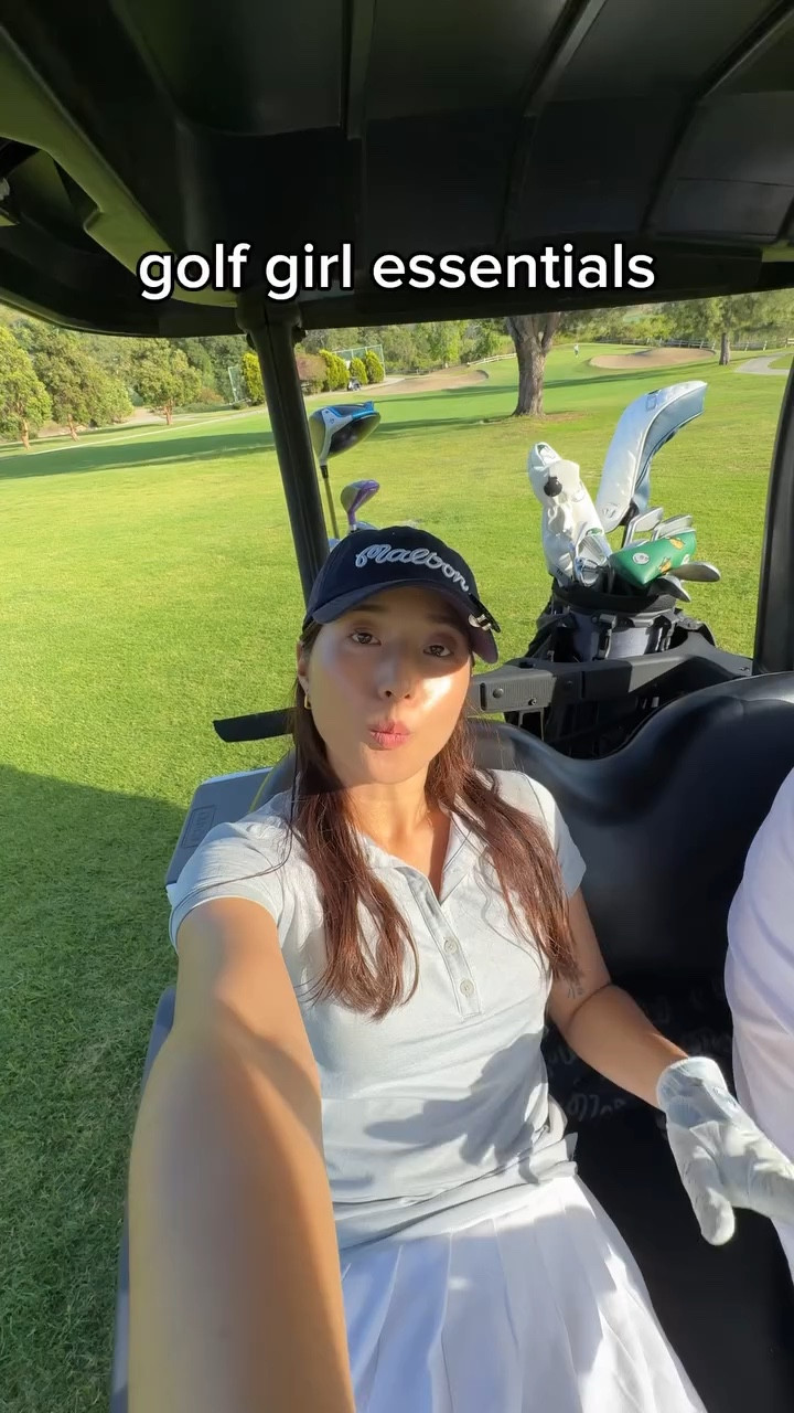 where my golf girlies at ⛳️ 

#golf #golfgirl #girlswhogolf #skincare #spf