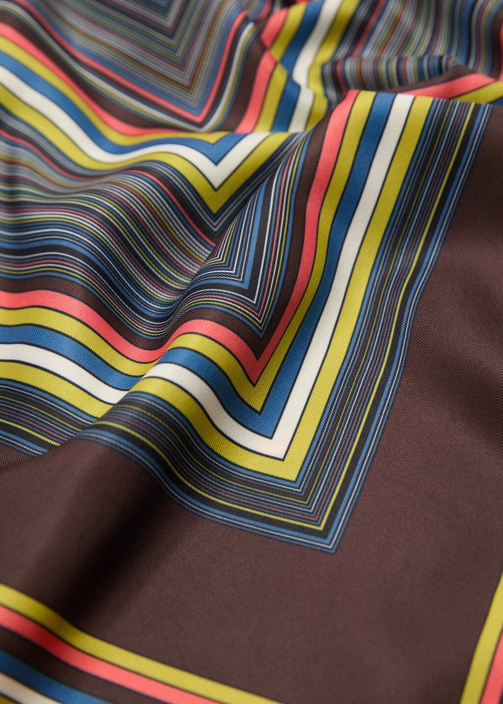 Striped printed scarf | MANGO (US)