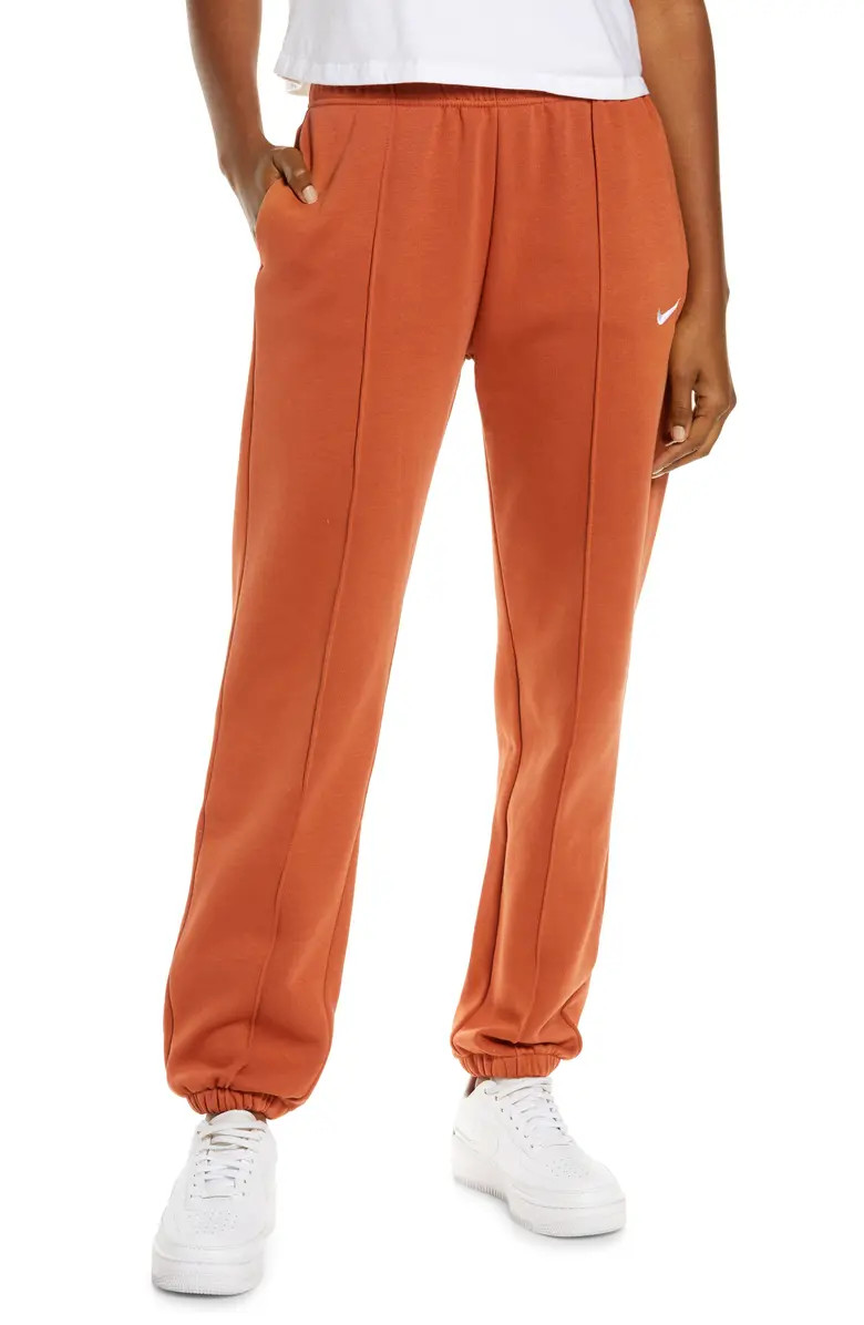 Sportswear Essential Fleece Pants | Nordstrom