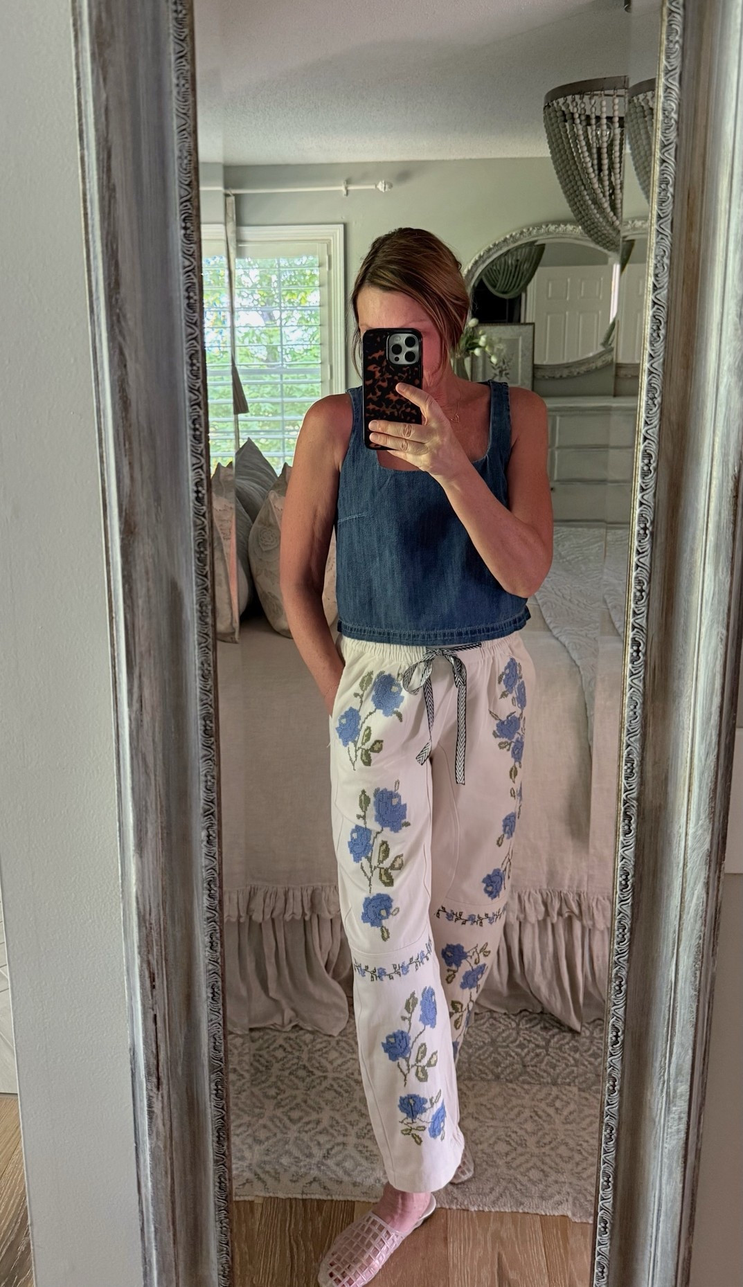 The cutest barrel leg pants! Love the real embroidery 🩵
Runs tts

#LTKootd