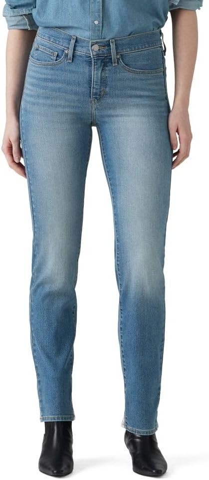 Levi's Women's 314 Shaping Straight Jeans (Also Available in Plus) | Amazon (US)