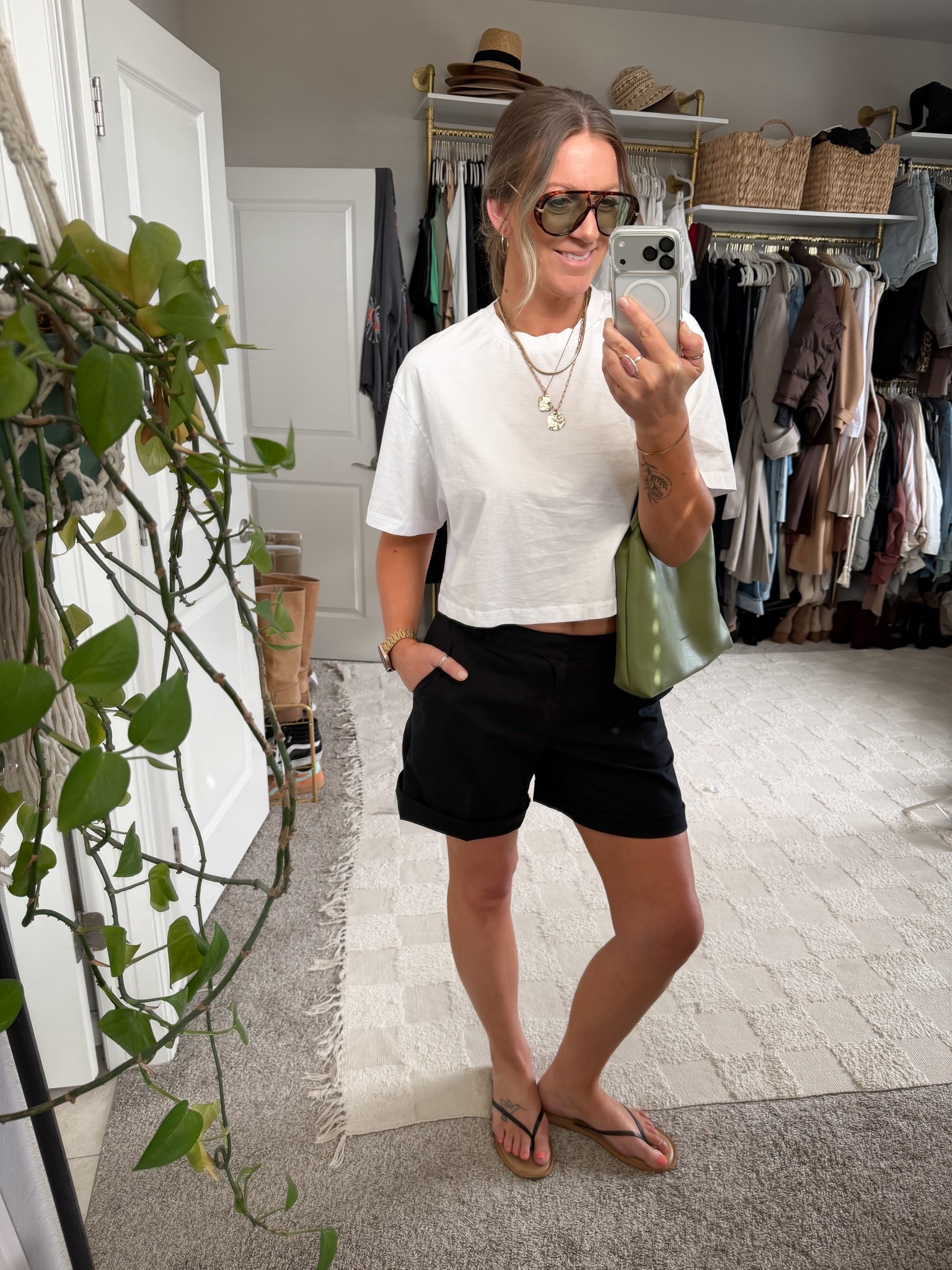 Medium tee, 30 shorts, 11 flip flops 

#LTKTall #LTKOver40