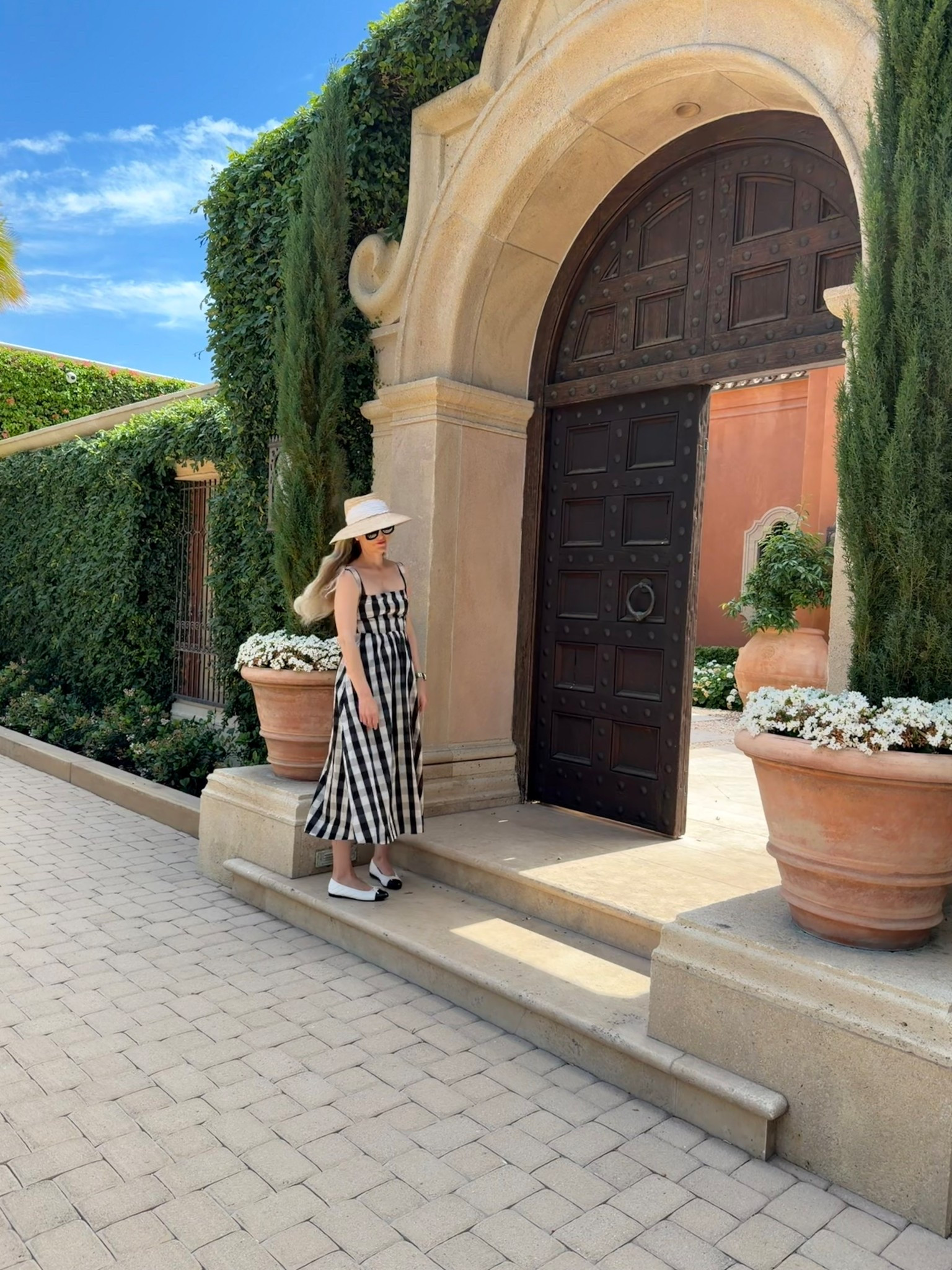 Casual elegance in Tuckernuck gingham!

#LTKootd #LTKmomlife #LTKTall