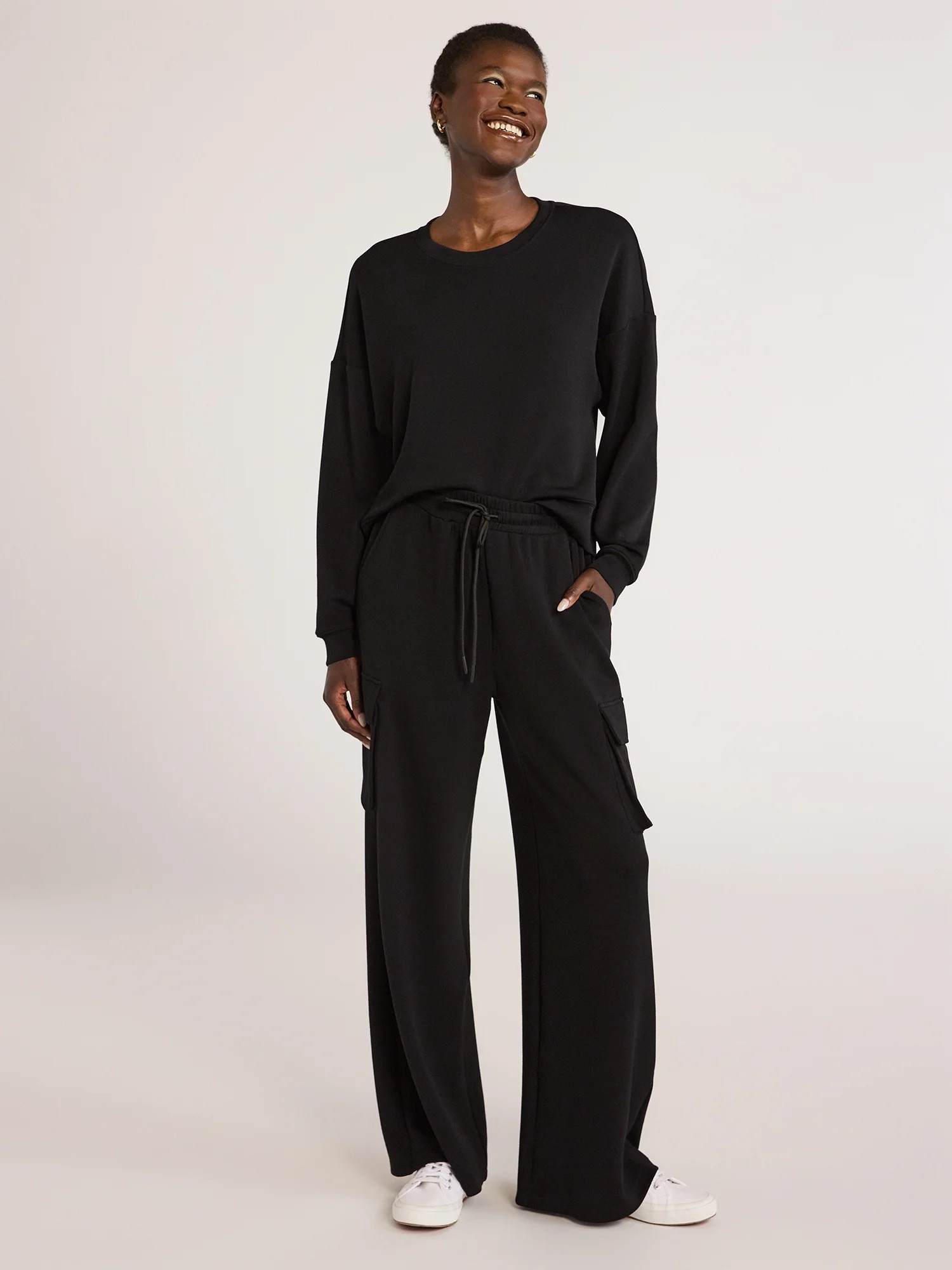 Scoop Women's Ultimate ScubaKnit Wide Leg Cargo Pants, Sizes XS-XXL | Walmart (US)