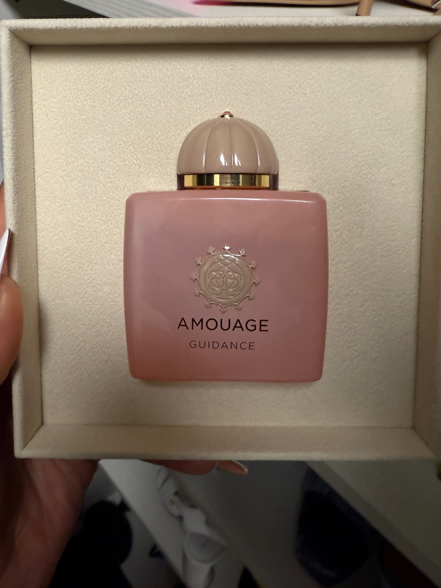 Pretty in springtime is the best way to describe this scent yet it’s unique & feminine. 
Top: Frankincense, Pear
Middle: Saffron, Rose
Base: Sandalwood, Cistus 

#LTKGiftGuide