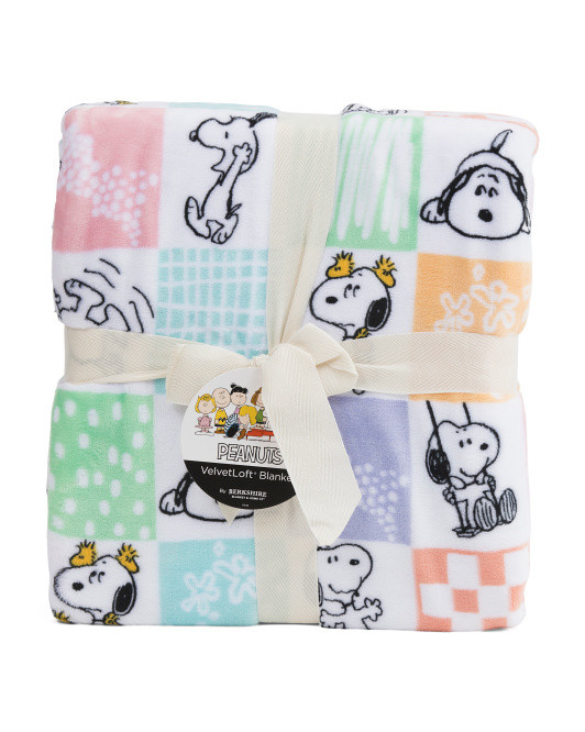 Snoopy Cottage Core Pattern Explosion Blanket | TJ Maxx
