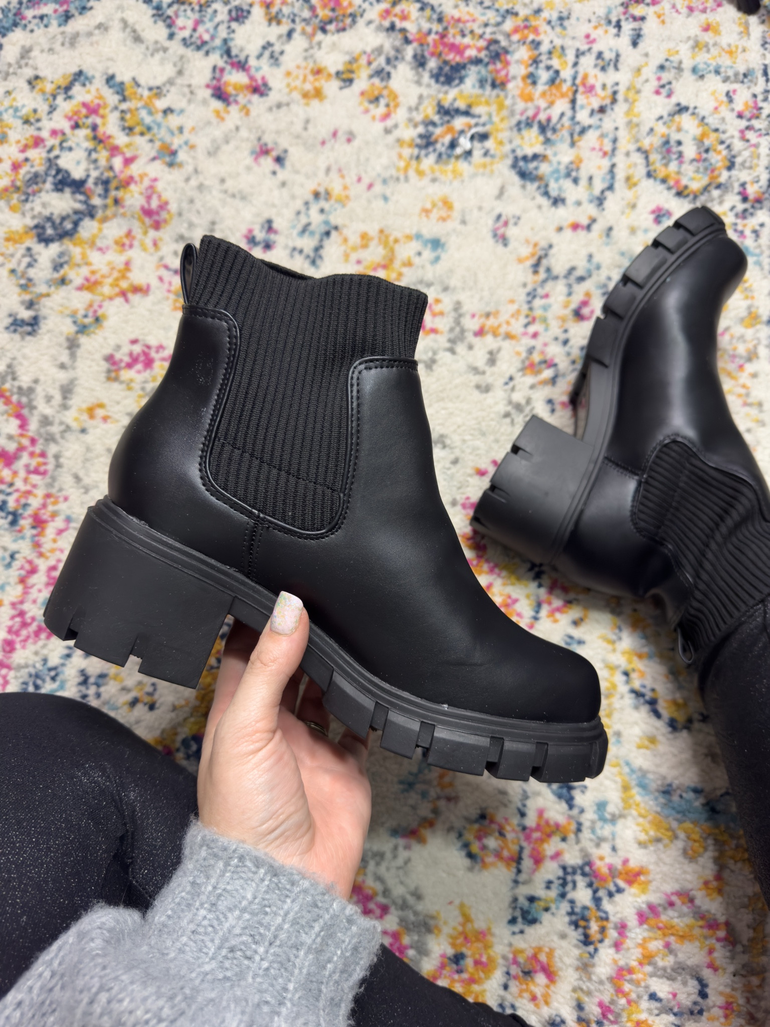 Chunky black Chelsea boots from amazon, fit tts! My new faves!







Winter outfit
Winter fashion
Amazon winter outfits
Trending winter fashion 
 casual winter outfits | winter fashion | size 4-6 | cold weather outfits | winter outfit ideas | layering outfit for the cold| winter fashion 2025 | outfit inspo | outfit ideas | winter outfits amazon  | casual outfit Ideas  | Outfits | Amazon Casual Outfit | Cute casual outfits | Preppy Outfit


#LTKootd #LTKgrwm #LTKFindsUnder50