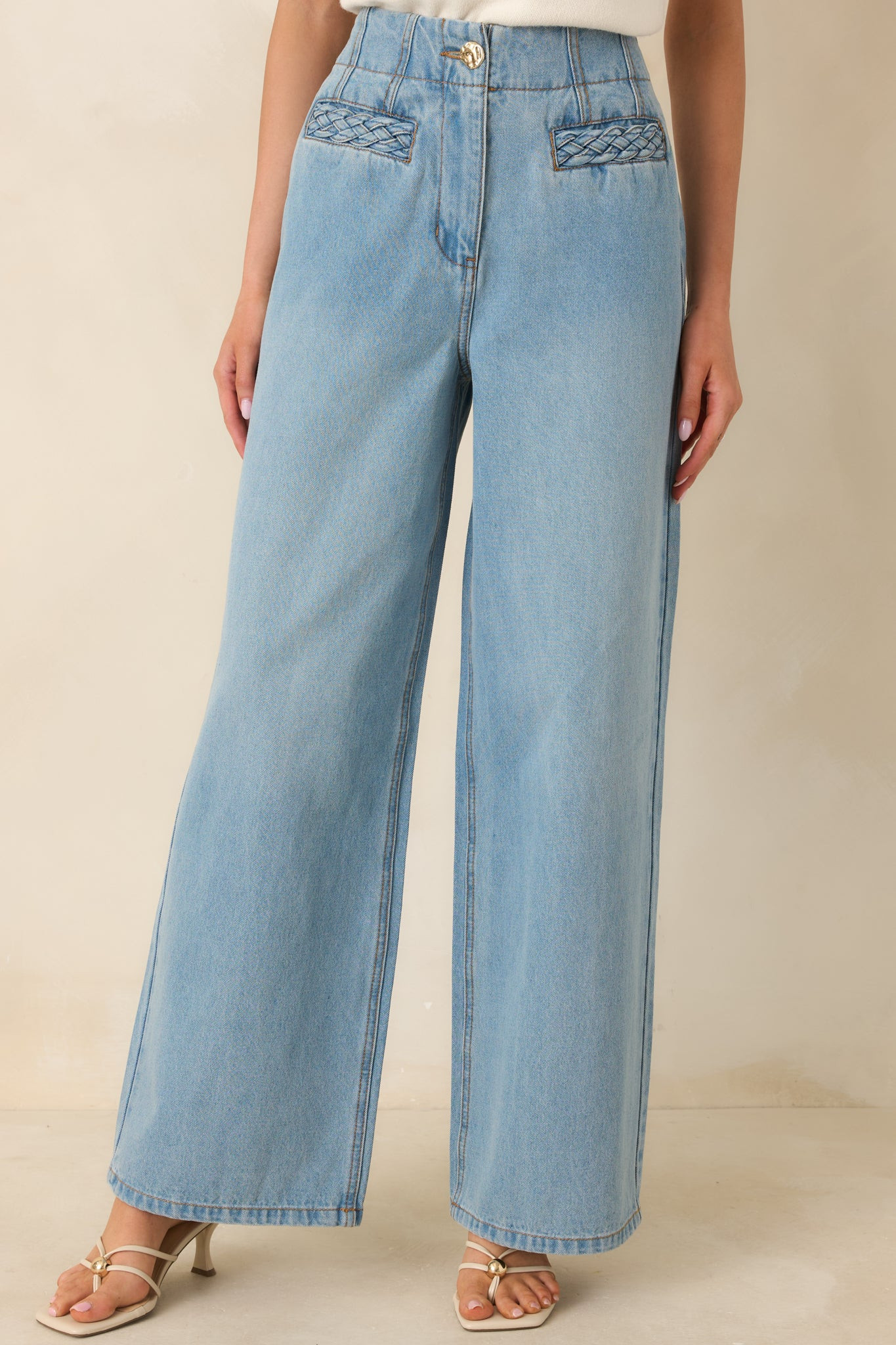 MINKPINK Pheobe Light Wash Straight Leg Cotton Denim Jeans | Red Dress