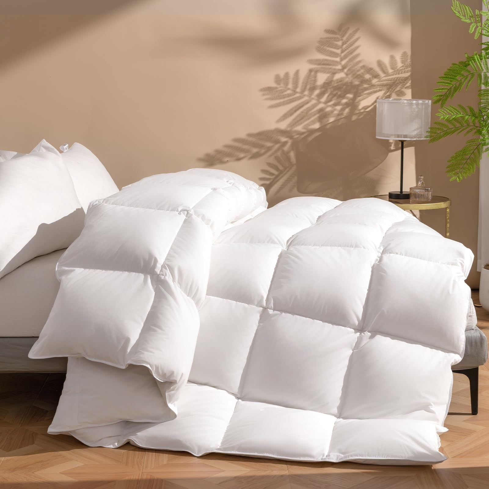DWR Luxury King Size Down Comforter, 50% Real Down Filled, Ultra-Soft Cotton Blend, Medium Weight... | Amazon (US)
