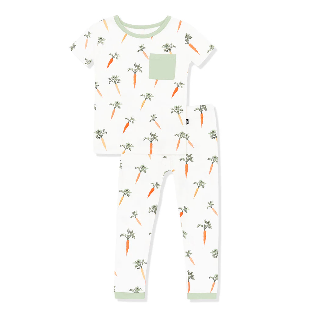 Short Sleeve with Pants Pajamas in Carrot | Kyte Baby