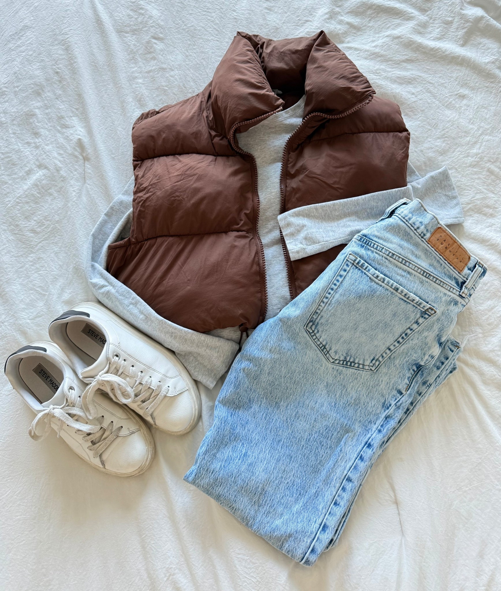 Perfect fall outfit!! 

#LTKFindsUnder50 #LTKSeasonal #LTKSaleAlert