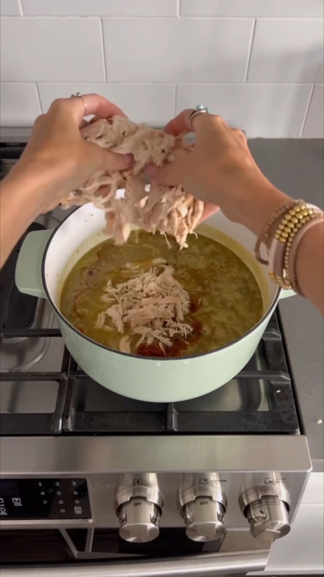 who loves a good + fast chili recipe?!✋🏼this is a family favorite at our house and it’s SO EASY to make + is great for leftovers!

Cooking, kitchen, kitchen must haves, cooking must haves 

#LTKfoodie #LTKHome