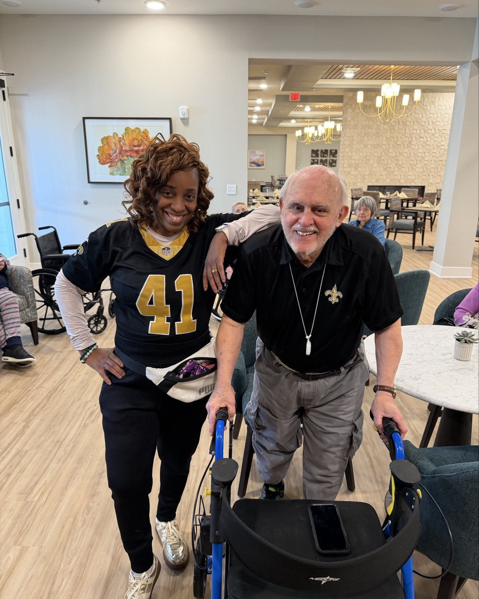 
“It was Super Bowl Sunday at the gig, and this New Orleanian and I were out here proudly rockin’ our Saints gear — true fans don’t take a day off!” 😄

(And yesss it was Super Bowl LX on Sunday, February 8, 2026 — Seahawks vs. Patriots — big NFL day!)  ￼

#LTKgrwm #LTKootd #LTKU