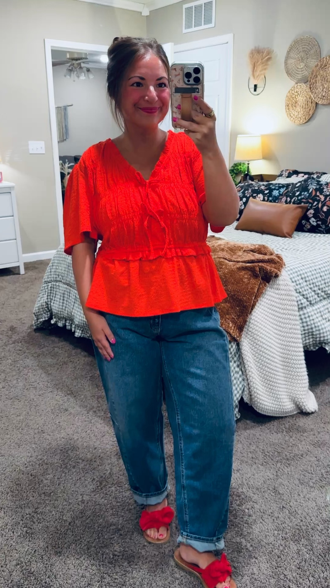 This blouse from Walmart’s new Scenario line is so flattering! ❤️ The cinched waist and peplum shape are too cute, and I love the bold pop of red paired with jeans! ✨


sandals: fit true to size // wearing a 5
jeans: fit oversized // wearing a 12
blouse: fits true to size // wearing a large 

 #LTKootd #LTKMidsize #LTKWorkwear
