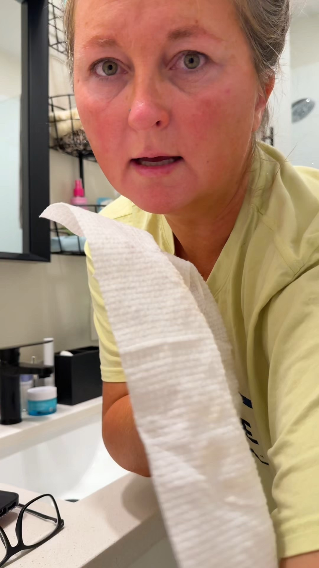 I’ll never go back to regular washcloths after these.
These biodegradable face towels saved my skin after a massive breakout—and I haven’t looked back since.
✨ One-time use = no bacteria buildup
✨ Extra soft + thick
✨ Perfect for sensitive skin
✨ Fully biodegradable

Trust me, if you’re breaking out or struggling with irritation, try swapping your towel first.

#LTKBeauty #LTKStyleTip