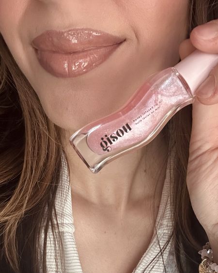 The most beautiful, comfortable, long lasting lip oil ever! I’m obsessed!

I have it over lipstick but it looks just as beautiful alone 👄 

Get it during the Sephora sale now! 🛍️ 


#LTKstyletip #LTKbeauty #LTKxSephora
