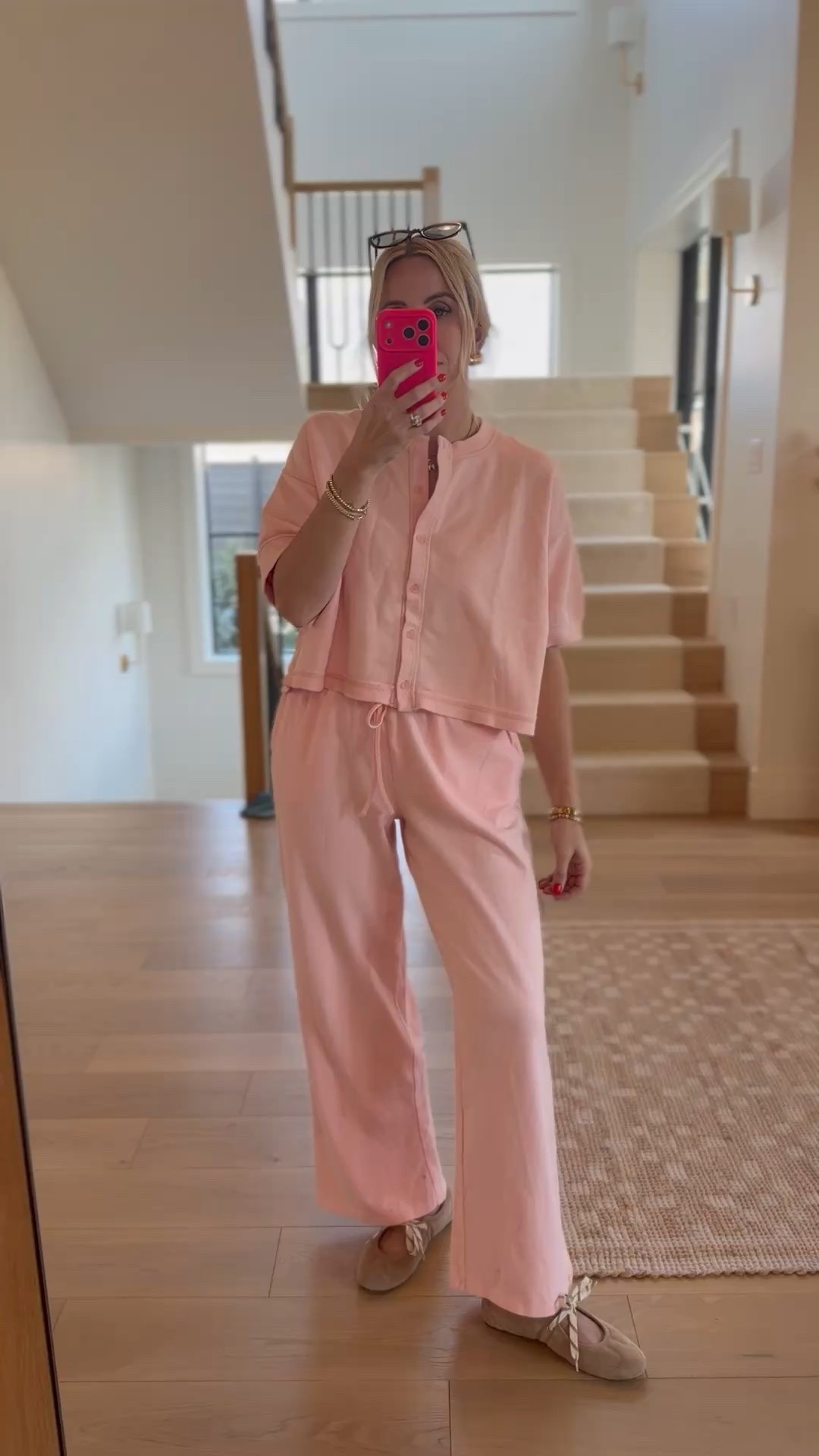 Another comfy outfit from American Eagle! 

#LTKdayinmylife #LTKgrwm #LTKootd