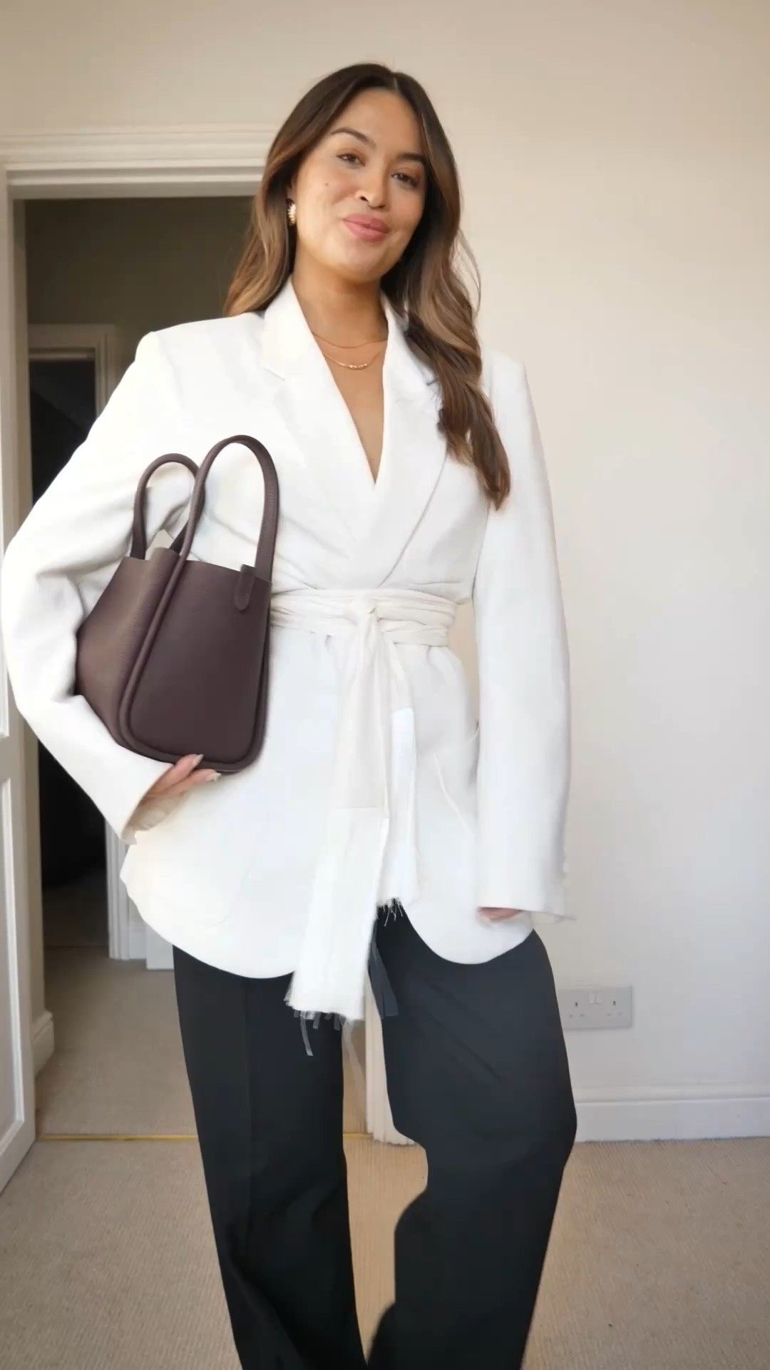 Songmont bag styling 🖤

#LTKuk #LTKsummer
