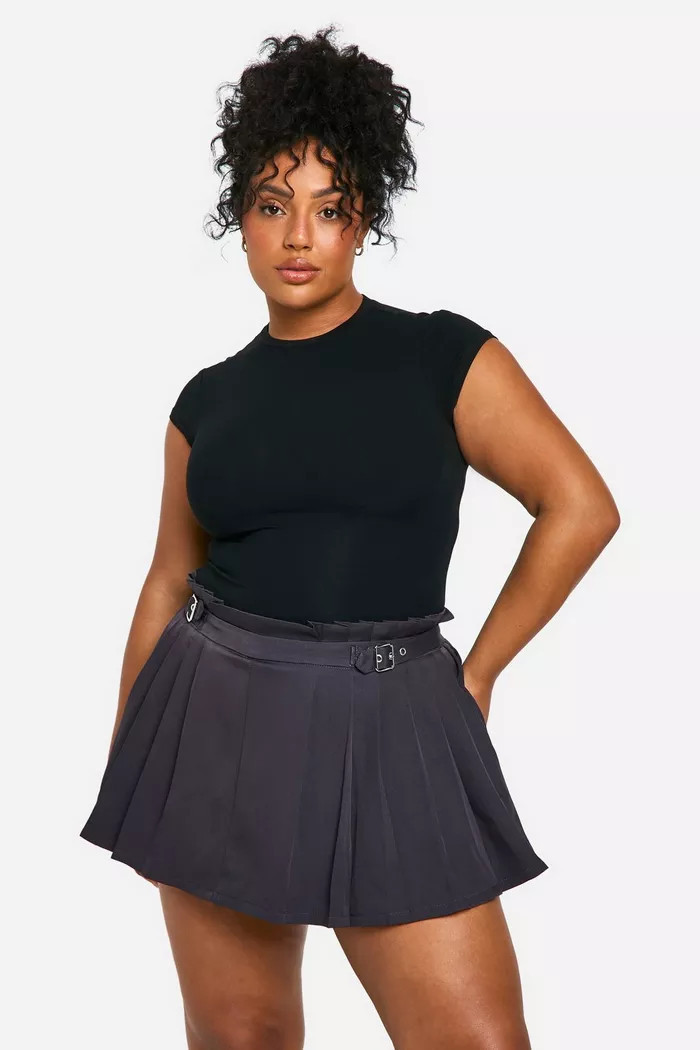 Plus Pleated Skort With Buckle Detail | boohoo (US & Canada)