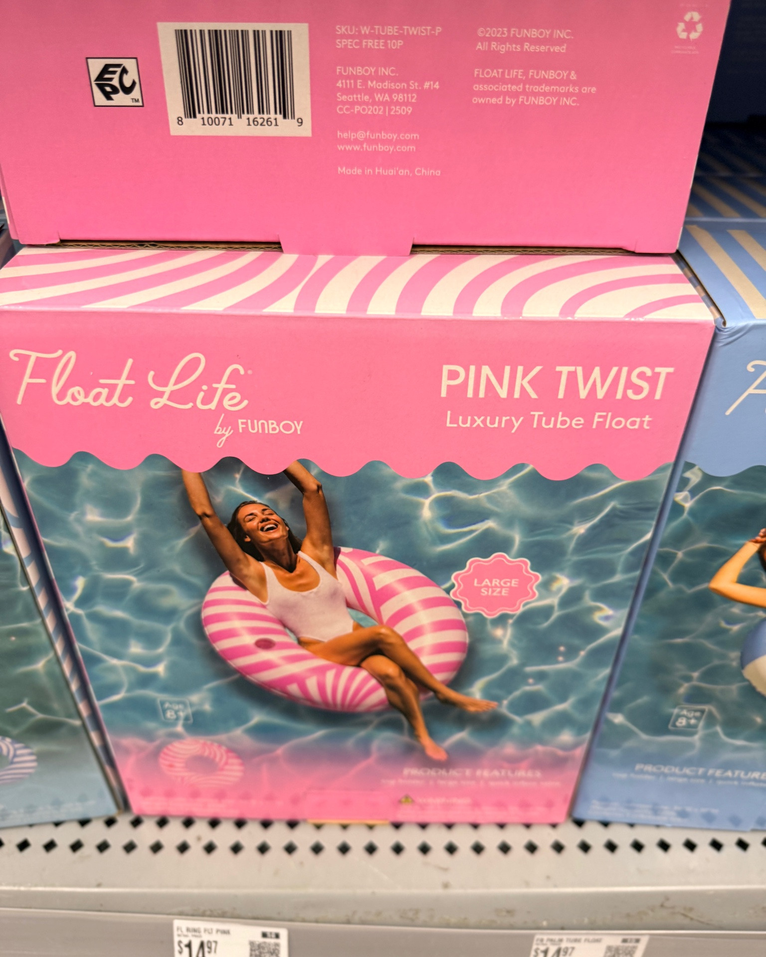 What the Walmart???? Pool day, anyone?

@FUNBOY 

Poolday, poolside, vacation vibes, pool floats, pool floaties
